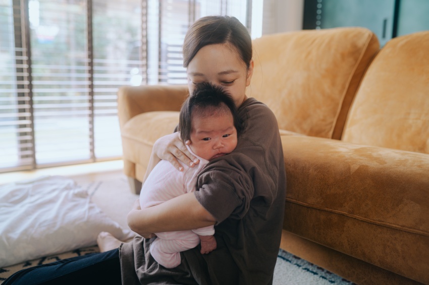 浜松市でニューボーンフォト出張撮影